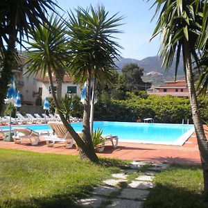 Hotel Marinella